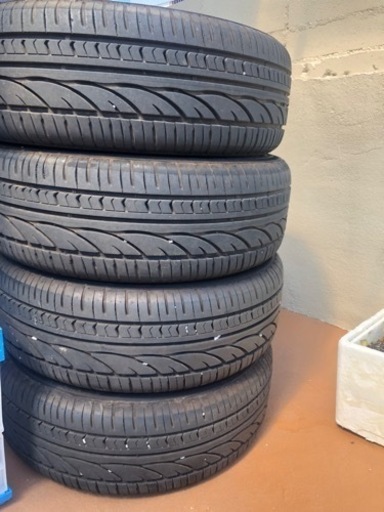 ホンダフィット Gp4, Gp5… タイヤ: 195/45ZR17 ホイール： 17inch 6.1 