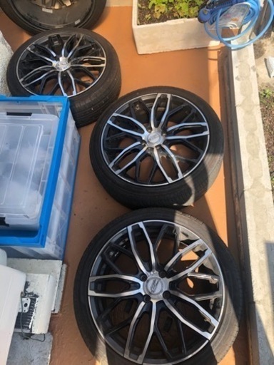 ホンダフィット Gp4, Gp5… タイヤ: 195/45ZR17 ホイール： 17inch 6.1 