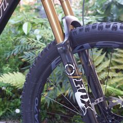 PIVOT 「ピボット」 MACH 5.7 2013年モデル マウンテンバイク