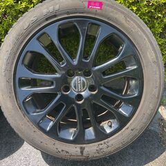 VOLVO　215/50/17　タイヤ＆ホイール（黒）
