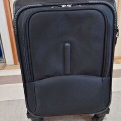 パソコン収納付きエミネント(EMINENT)スーツケース