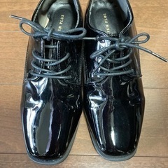 【ネット決済】エナメル靴　23.5cm