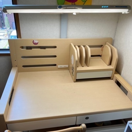 学習机 イトーキライト付き 新潟県の子供用品 学習机 イトーキライト付き 新潟県の子供用品