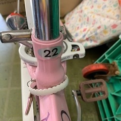 子供自転車　22インチ　ピンク色