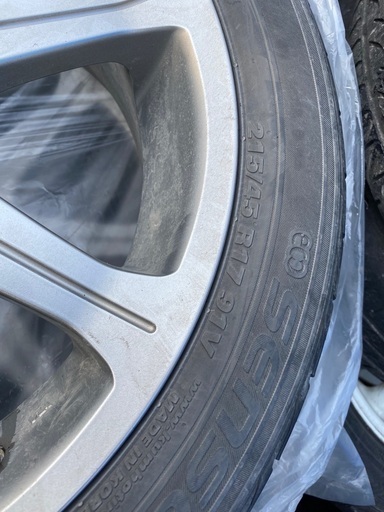 早い者勝ち　アルミ付タイヤ　タイヤおまけ　215/45r17 カローラフィールダー使用