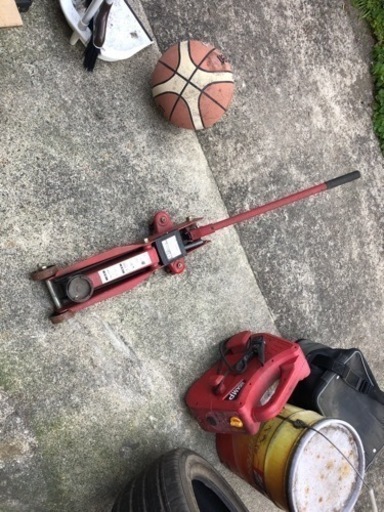 お話し中@価格変更！2000→1300円　2T 車用ジャッキ