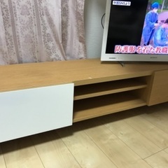 テレビ台　38(奥行)×148(幅)×35(高さ)