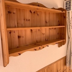 壁掛け　木製棚