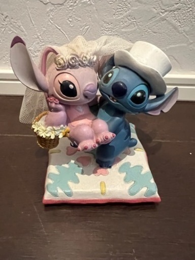 Disney Store ディズニーストア限定 Stitch スティッチエンジェルウェディングフィギュア 陶器 レジン製 三毛猫 瀬戸の生活雑貨の中古あげます 譲ります ジモティーで不用品の処分