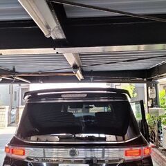 E52 エルグランド　テールランプ