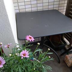 ガーデンテーブルイスセット