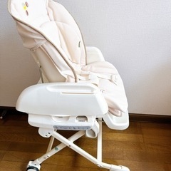 【値下げ中！】Combi ネムリラ　電動バウンサー（ハイローチェア） ネムリラ コンビ AUTO SWING BEDi long スリープシェル EG+ ミルキー