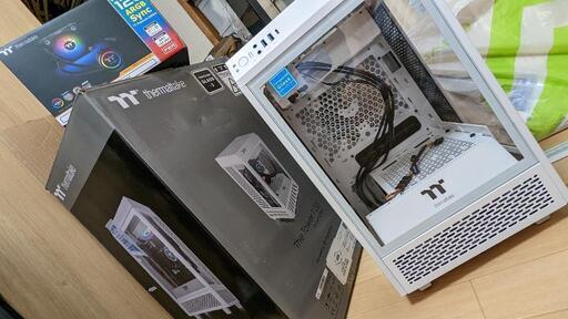 PCケース他パーツ一式　簡易水冷、ケース他状態良いほうだと思います