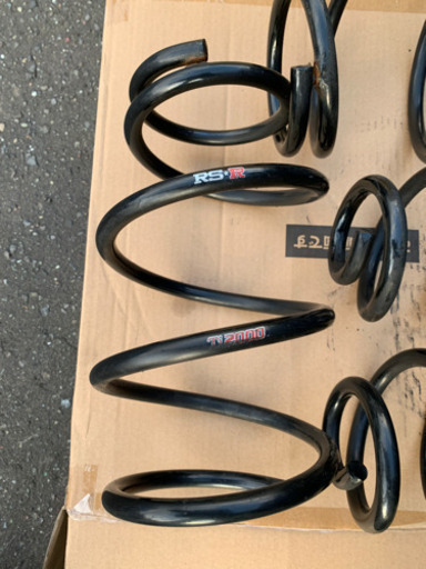 【取付費込み】80系ヴォクシーノアエスクァイア 4WD用ダウンサス