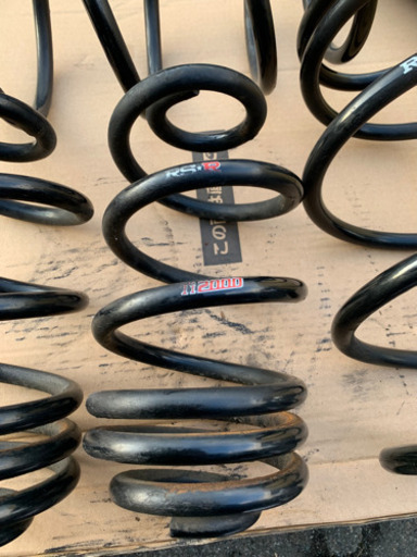 【取付費込み】80系ヴォクシーノアエスクァイア 4WD用ダウンサス