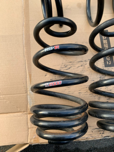 【取付費込み】80系ヴォクシーノアエスクァイア 4WD用ダウンサス