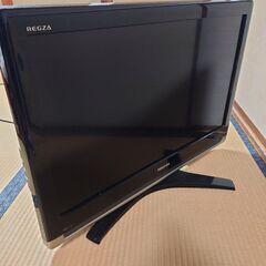 液晶カラーテレビ　32型