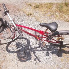 子供用　２２インチ自転車（赤）