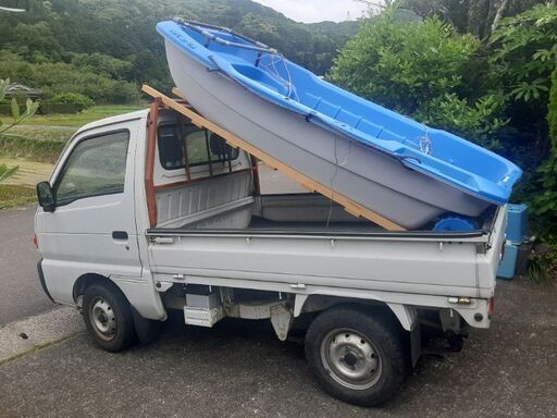 （断捨離） 免許不要艇　BIG245　フロート付、エンジンのおまけ付き 断捨離） 免許不要艇 BIG245 フロート付、エンジンのおまけ付き