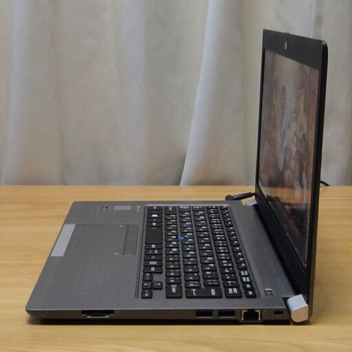 ご購入頂きました。美品 13.3インチ薄型・軽量・高性能ノートPC「dynabook PRZ63VS-NMF」Core i7 メモリー8GB mSATA 256GB（新品）Windows10 pro Office 2019 pro バックライト付きキーボード Webカメラ WiFi Bluetooth HDMI VGA装備 ご購入頂きました。美品 13.3インチ薄型・軽量・高性能ノートPC