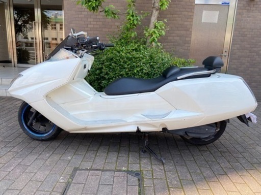 乗って帰れるYAMAHA ヤマハ MAXAM マグザム 白オールペイントSG17J