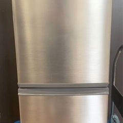 ☆中古品 シャープ/SHARP 2019年製 137L 左開き冷凍冷蔵庫