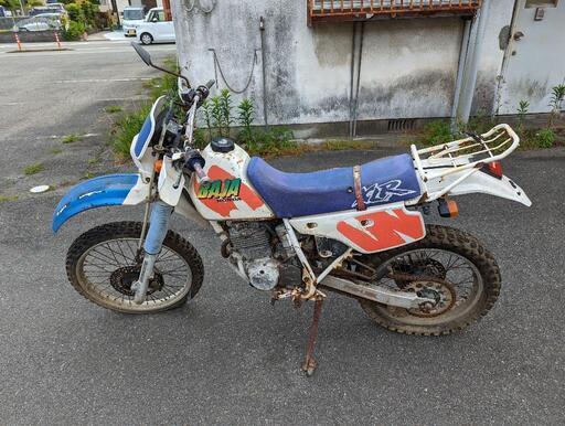 引き渡し予定者有り ホンダ XLR250 部品取り車 書類無し 鍵有り