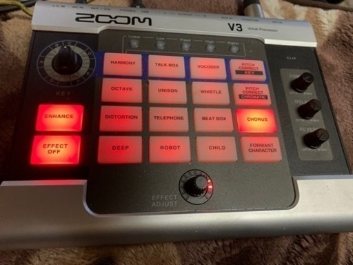 Zoom V3 ｵｰﾃﾞｨｵｲﾝﾀｰﾌｪｰｽ＋ﾎﾞｲｽﾁｪﾝｼﾞｬｰ