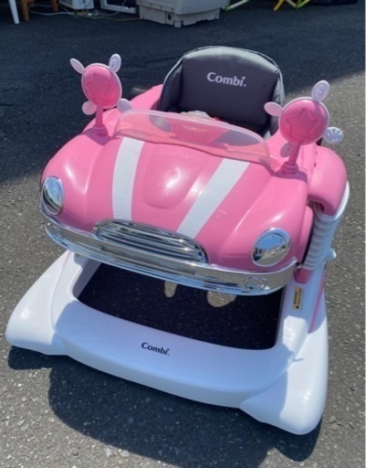コンビ　歩行器