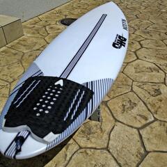 サーフボード  DHD  EPS 5\'6\