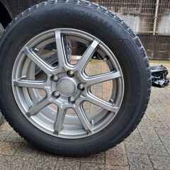 スタッドレスタイヤ4本 YOKOHAMA