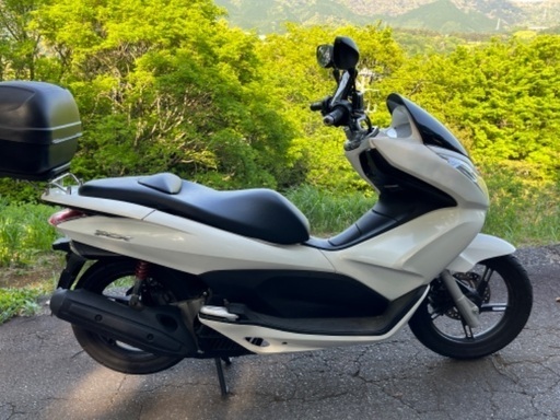 PCX125cc 白色　中古車