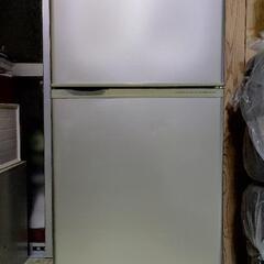 【ネット決済】【2004年製】SANYO 137L 冷蔵庫 SR...