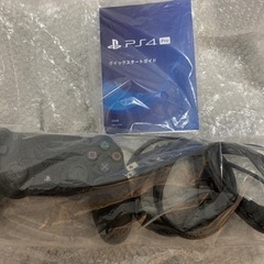 PS4 PRO(HDD 1TB) + クーラーです。