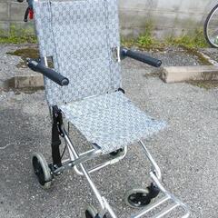 介助用最新軽量車椅子（補助者手押し）