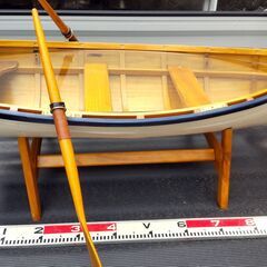ボート型 テーブル