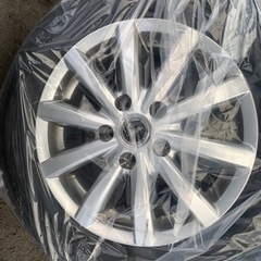 タイヤ　アルミホイール　セット　195/65R15  スタッドレスタイヤ　