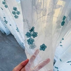 【ネット決済・配送可】レースカーテン2枚刺繍緑