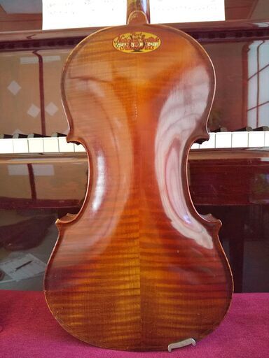 国内では余り目にしない◆米国OHIOの工房で製作の大人用ヴァイオリン　４／４◆ 国内では余り目にしない◇米国OHIOの工房で製作の大人用ヴァイオリン