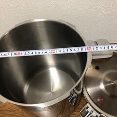 決まりました。他、問い合わせ頂いた方ありがとうございました。ワンダーシェフ圧力鍋　20Ⅼ　