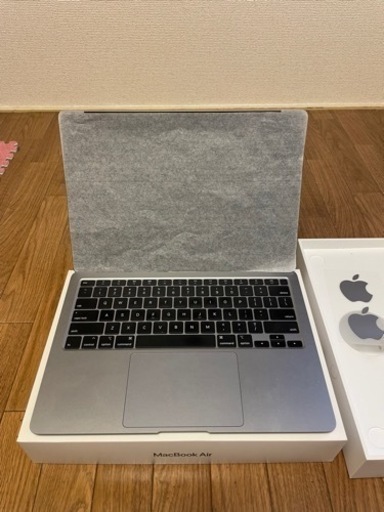 ほぼ美品MacBook Air 13インチ 2020 /Corei5/16GB/1TB/ 13インチ 