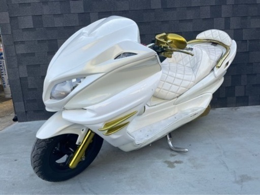 ホワイト×ゴールドカスタム‼︎ 【YAMAHA マジェスティ】スピーカー４発付‼︎