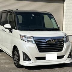 トヨタ　ルーミ―　R1年車　白/黒ツートンカラー