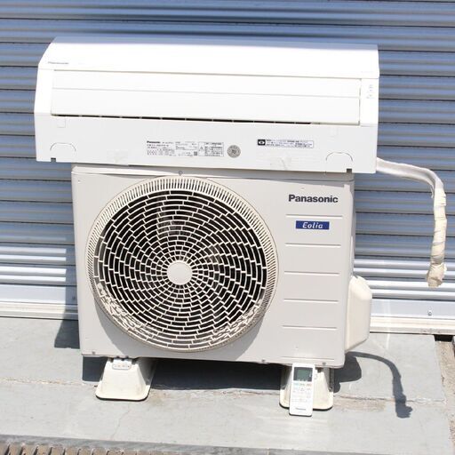 T867) パナソニック 10畳用 2.8kw 単相100V 2018年製 ルームエアコン CS-288CFR-W エオリア Eolia 省エネ基準 家電 Panasonic 冷房 空調