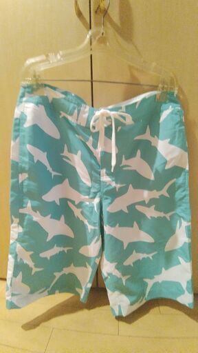 ヘリーハンセンメンズスイムウェア女性でもokxlサイズ Chizu 三ノ輪のその他の中古 古着あげます 譲ります ジモティーで不用品の処分