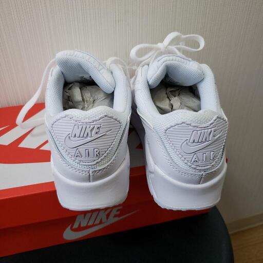 新品　NIKEAIRMAX