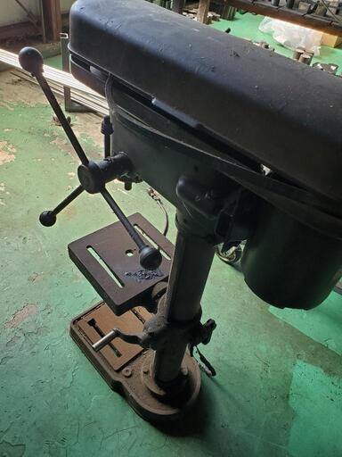 鉄鋼用ボール盤 1 - 家具