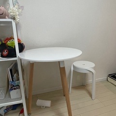 【ネット決済】カフェテーブル （Francfrancの椅子付き）