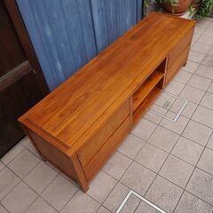 チーク材の天然木だけを扱う家具専門店SCANTEAK（スキャンティーク）の