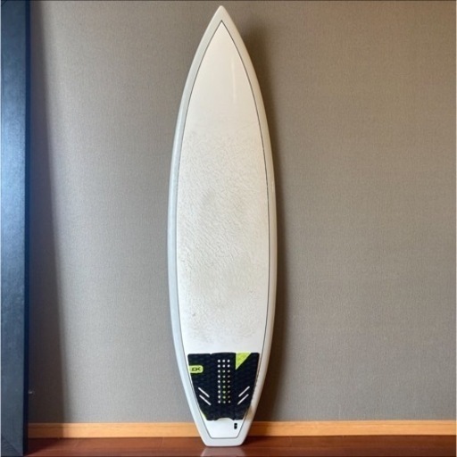 【値下げしました】サーフボード　5'11''　EPS　新品同様